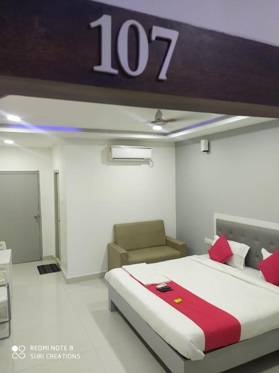 Kpr Residency Aparthotel Jadcherla Екстериор снимка